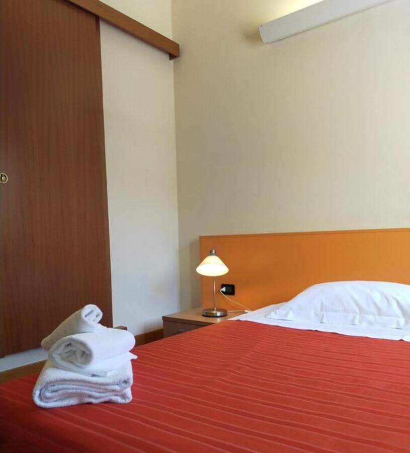 Accanto Al Centro B&B Prato  Extérieur photo
