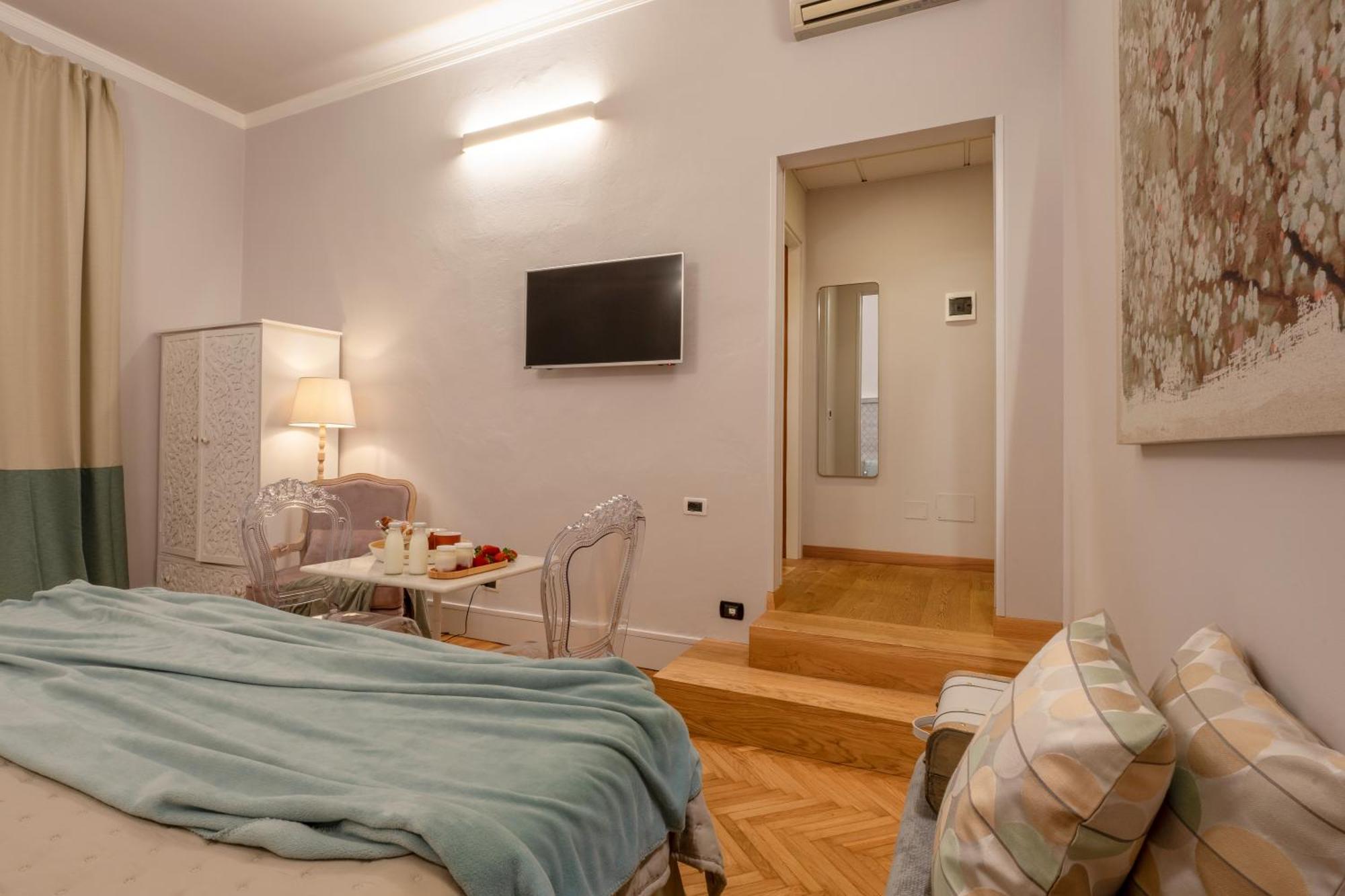 Accanto Al Centro B&B Prato  Extérieur photo